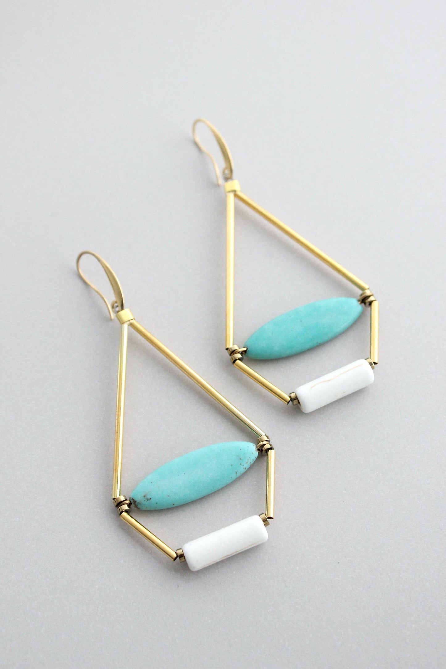 David Aubrey Jewelry - GNDE98 turquoise and white geometric earrings