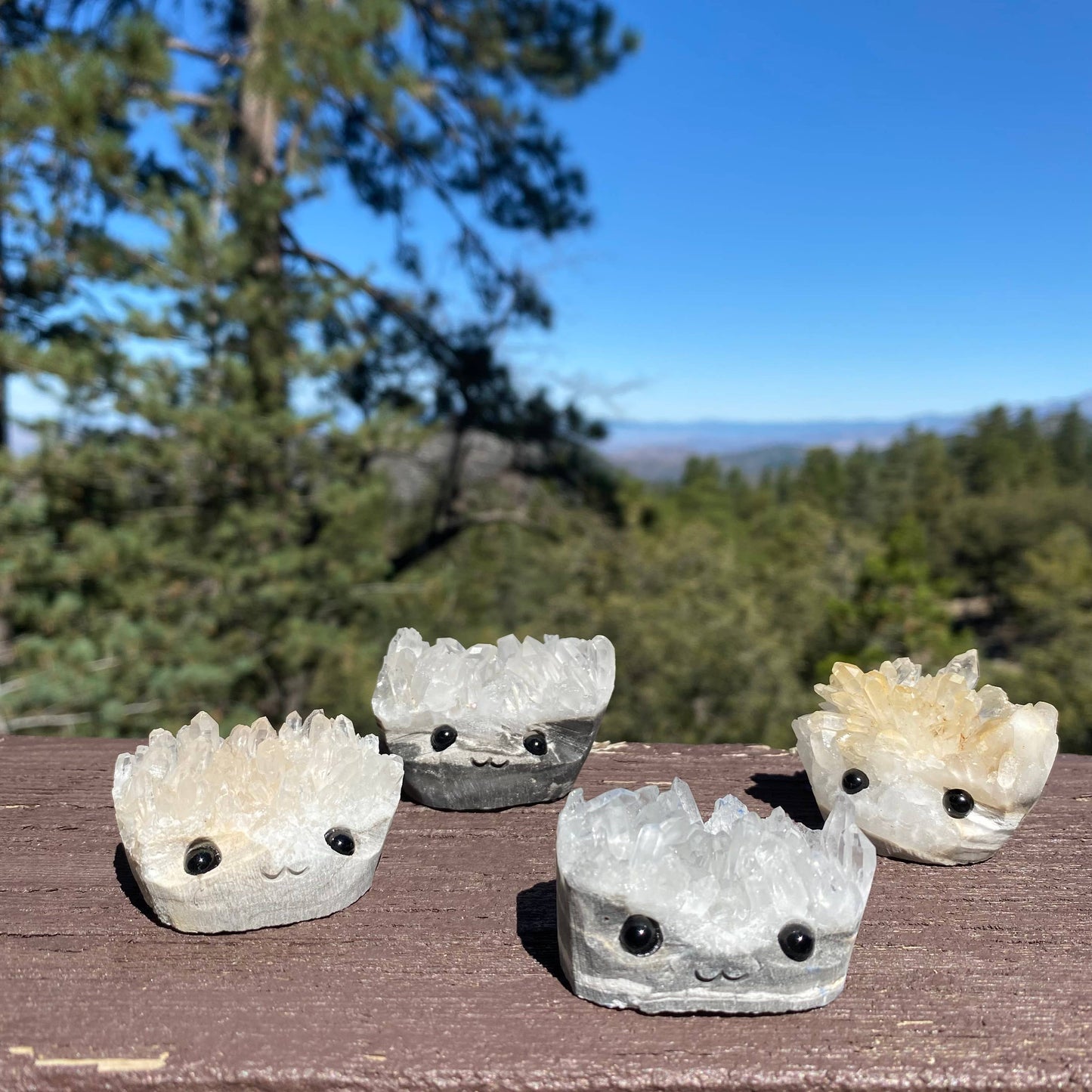 Wax Apothecary - Sparkle Geode Buddies & Crystal Cluster Rock Friends ๐โจ: Large