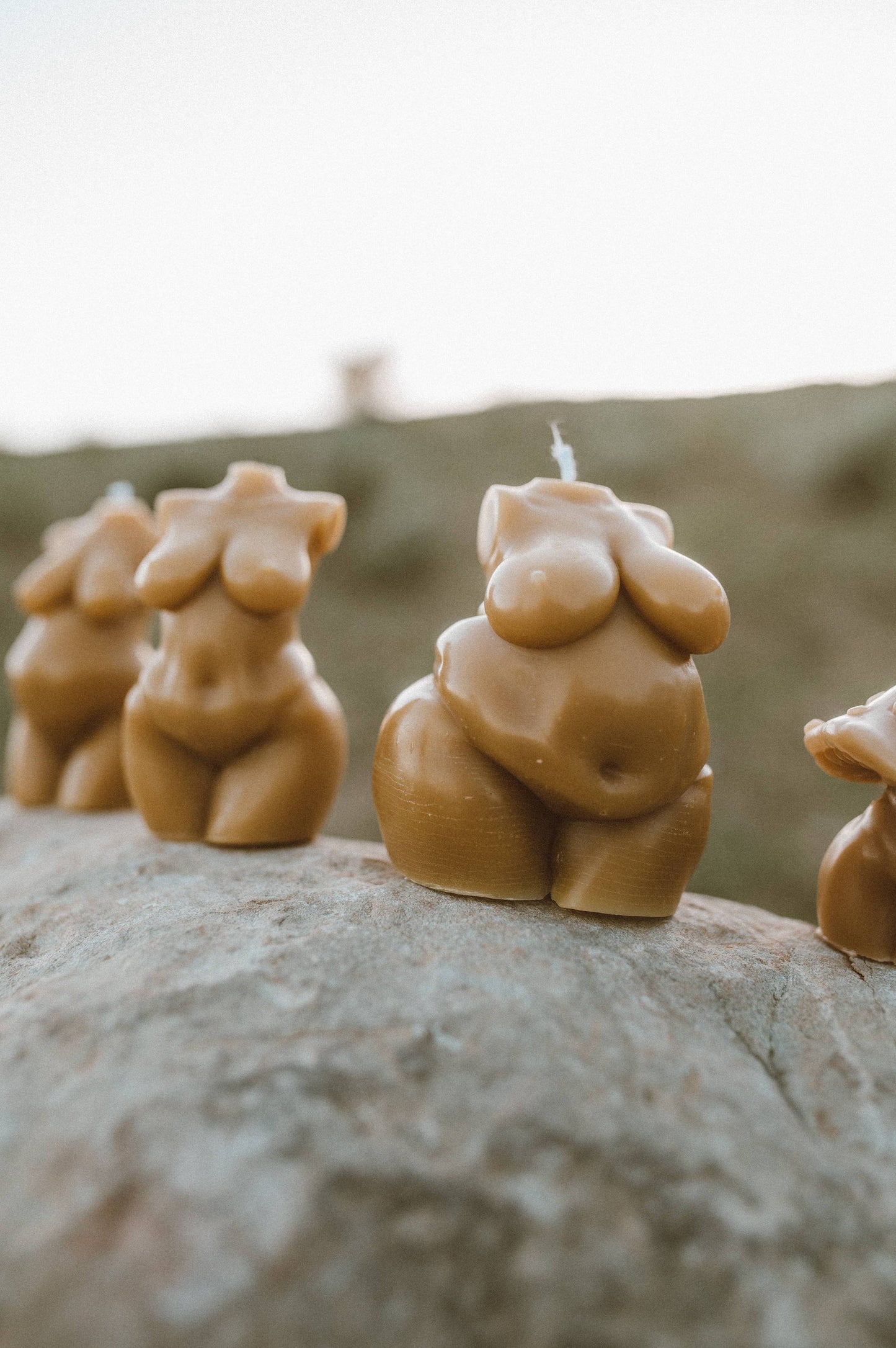 Mother Madre Bees - Bountiful Babe Beeswax Candle