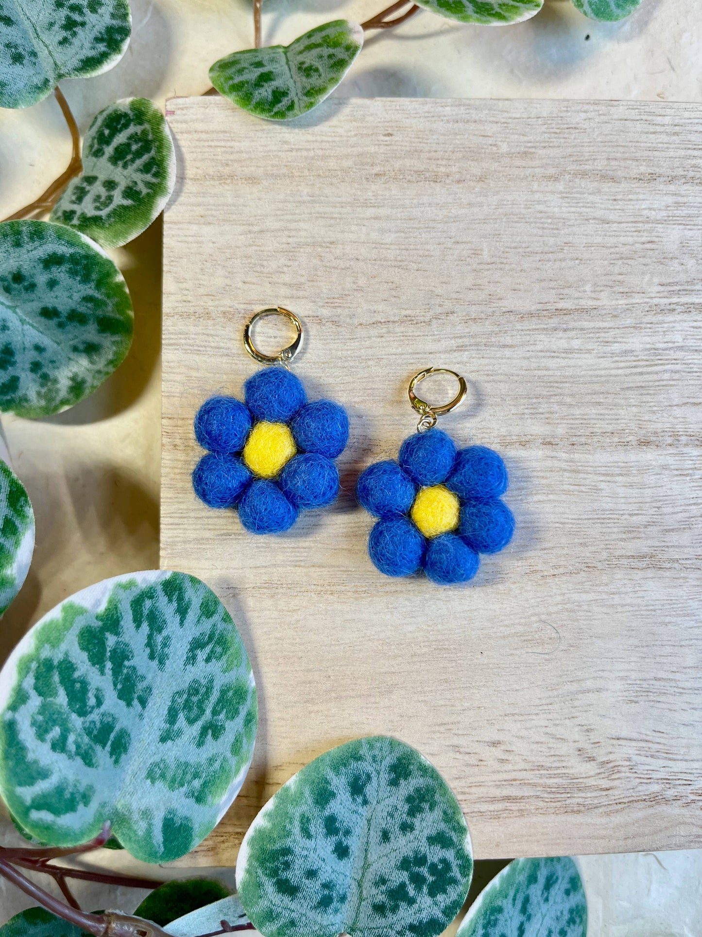Honey Loom Designs - Mini Felted Daisy Earrings: Cornflower