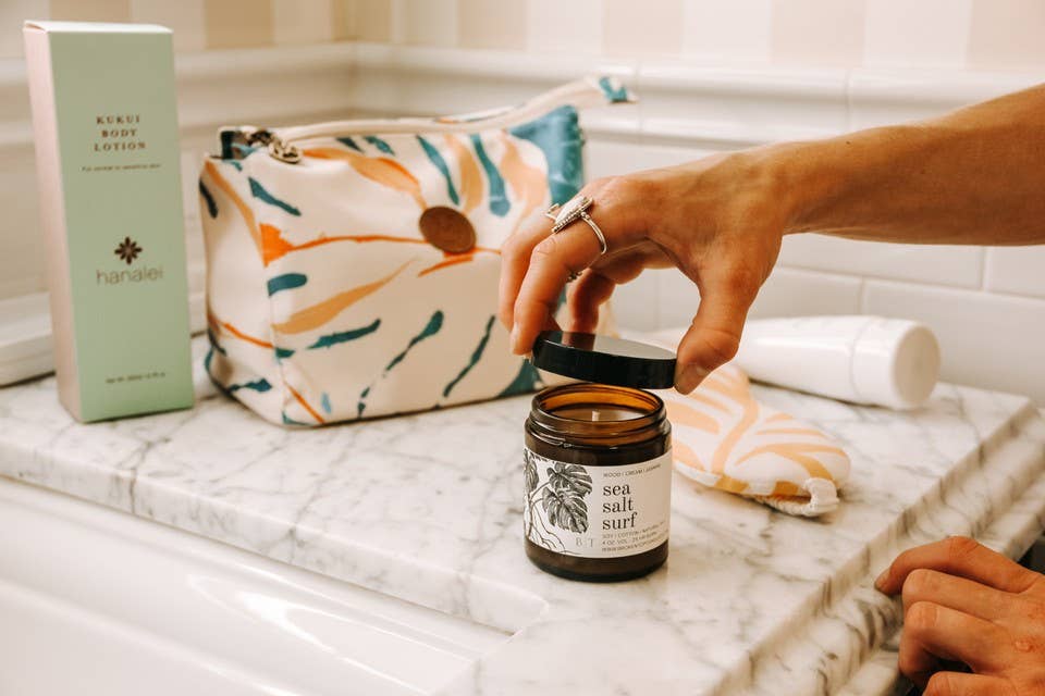 Broken Top Brands - Natural Soy Candle - Sea Salt Surf - 4 oz