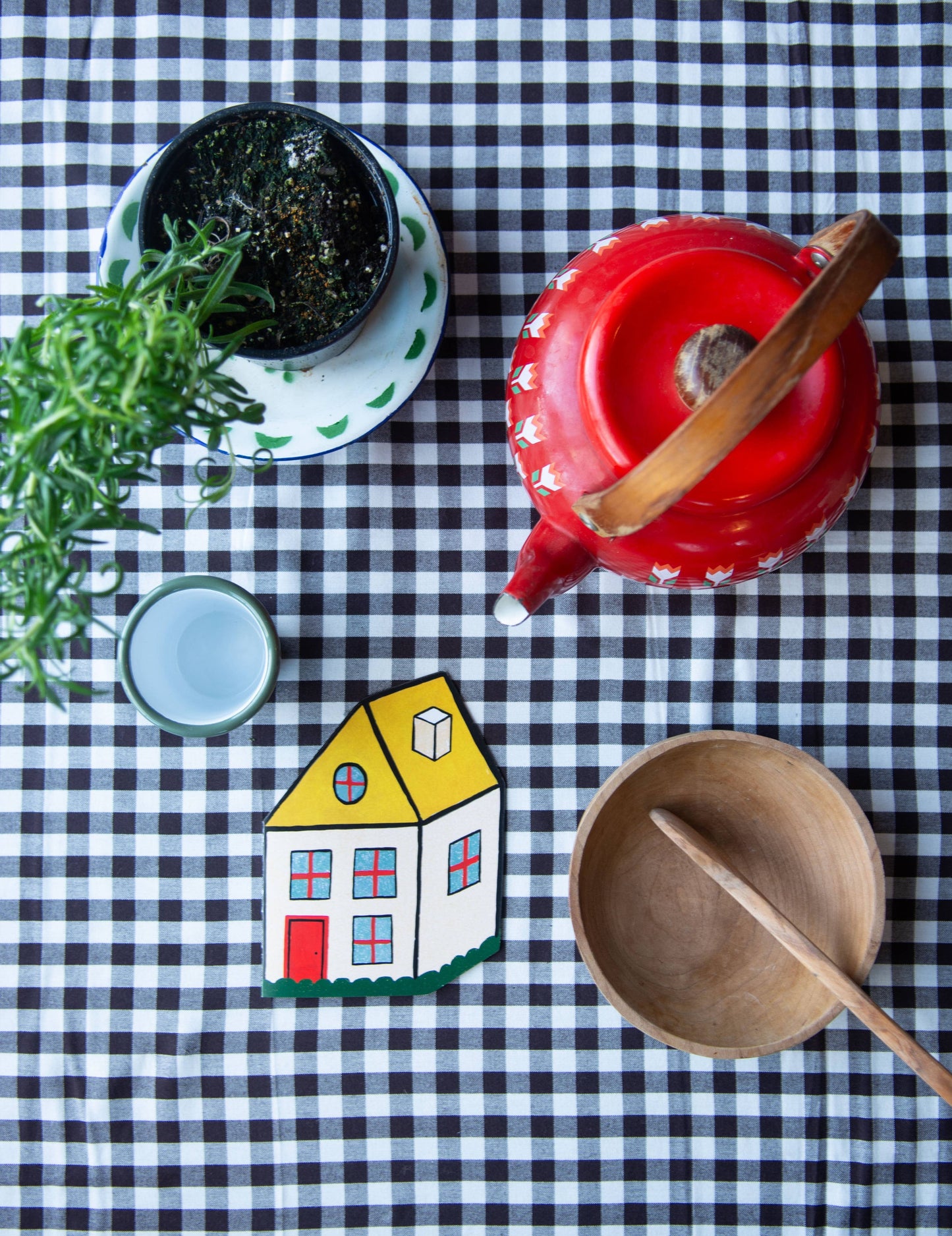 Isatopia - Cosy Home - Die Cut Card