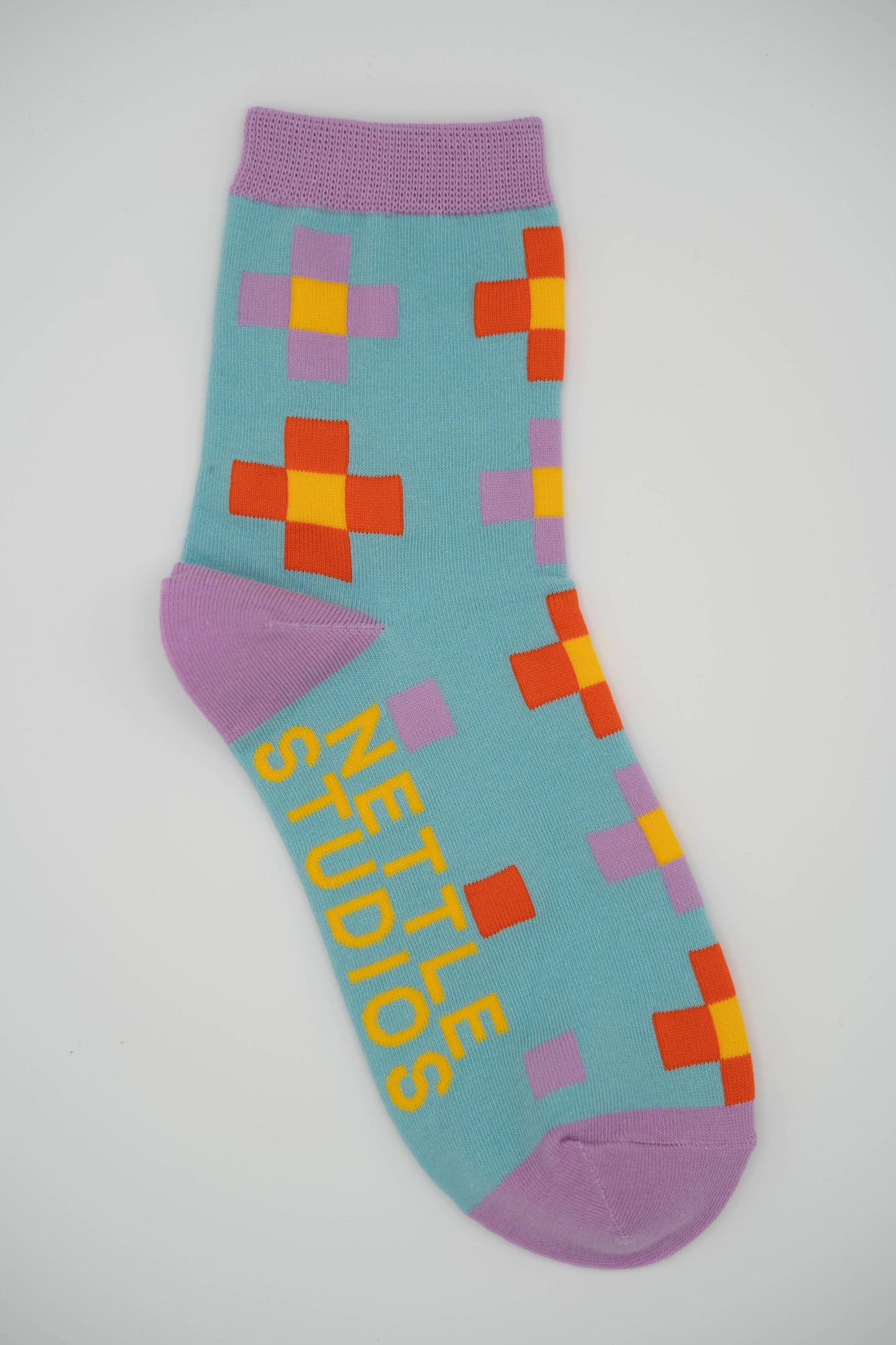 Nettle Studios - Women’s Cotton Ankle Socks - Blue Pixels