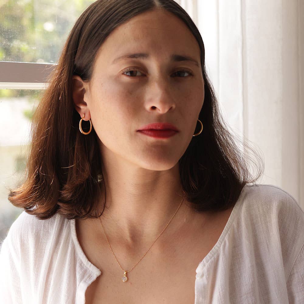 Small Maria Hoop Earrings: Gold