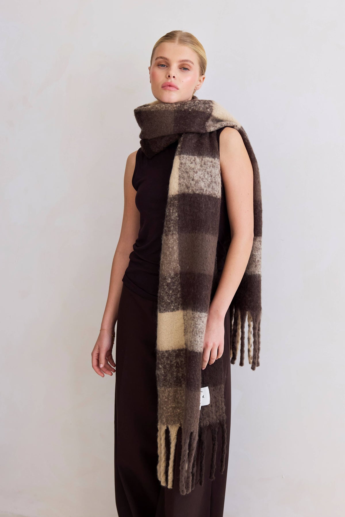 Arctic Fox & Co. - North America - The Reykjavik Scarf - 100% Recycled - Brown Check - FW26