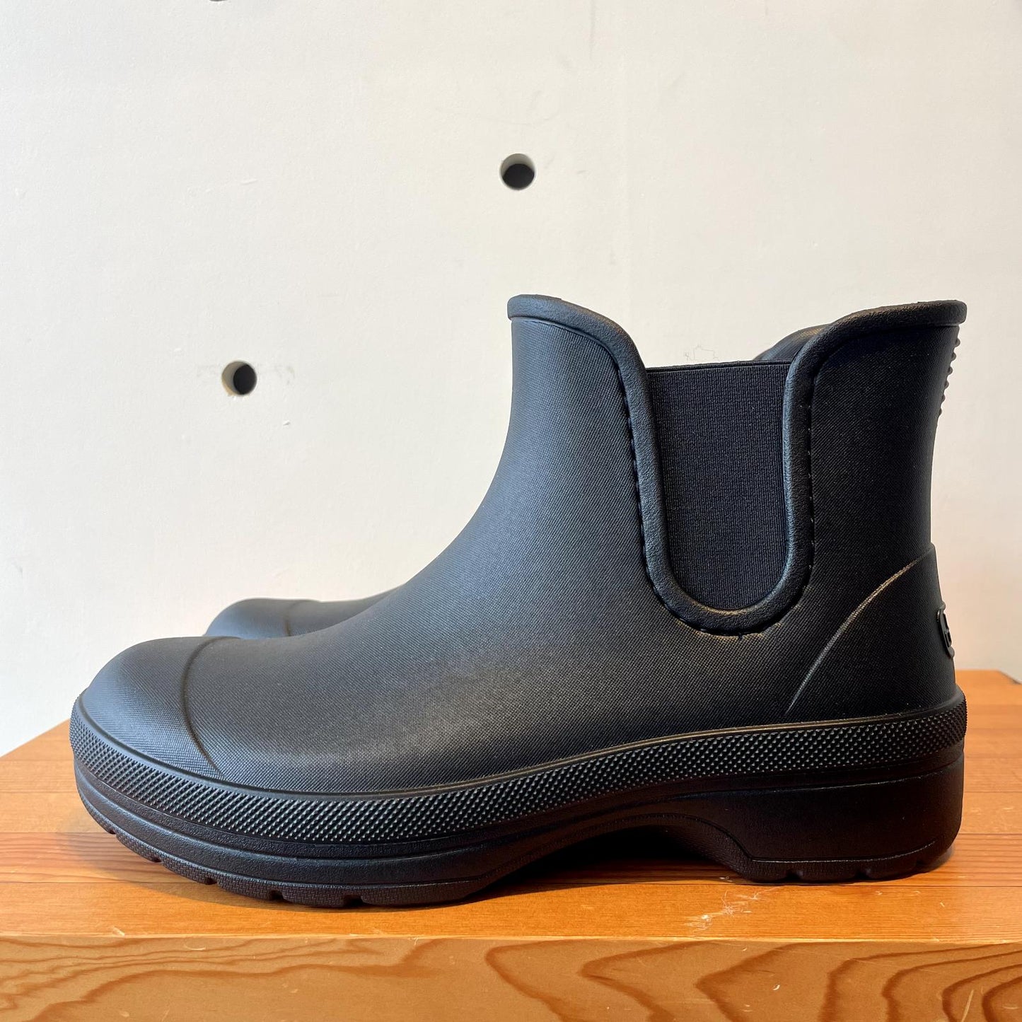 39 / 9 - Dansko Black Karmel Molded Ankle Rain Boots $120 NEW w/ Box 0903MG