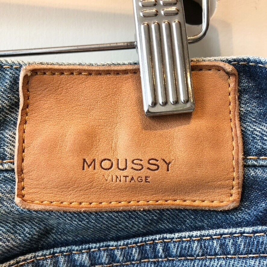 26 - Moussy Vintage Distressed Button Fly Womens Frayed Hem Jeans 0321HK