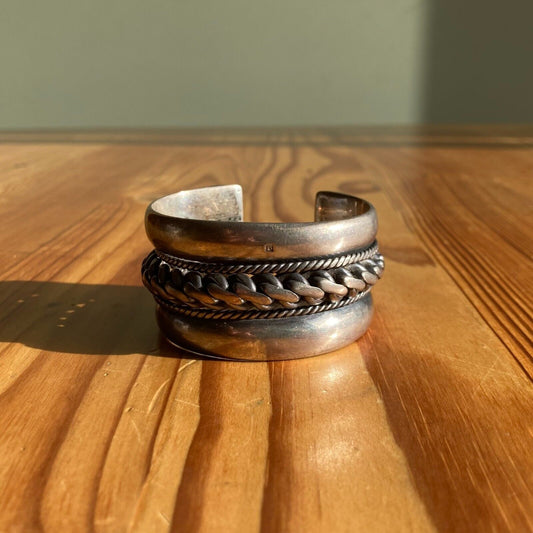 Vintage Egyptian Silver Bedouin Siwa Rope Pattern Heavy Cuff Bracelet 0504AK