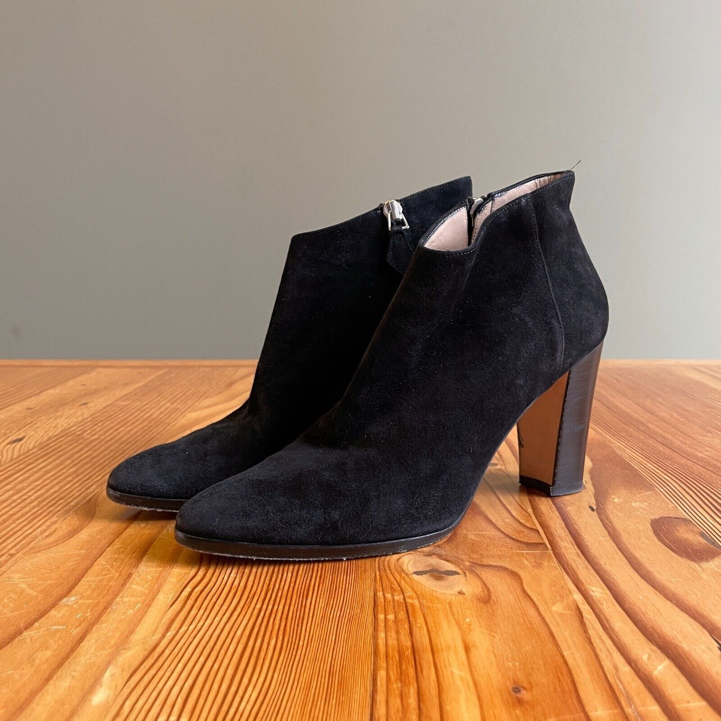 37 / 7 - Manolo Blahnik Black Suede Leather Heeled Ankle Boots Heels 0225PH