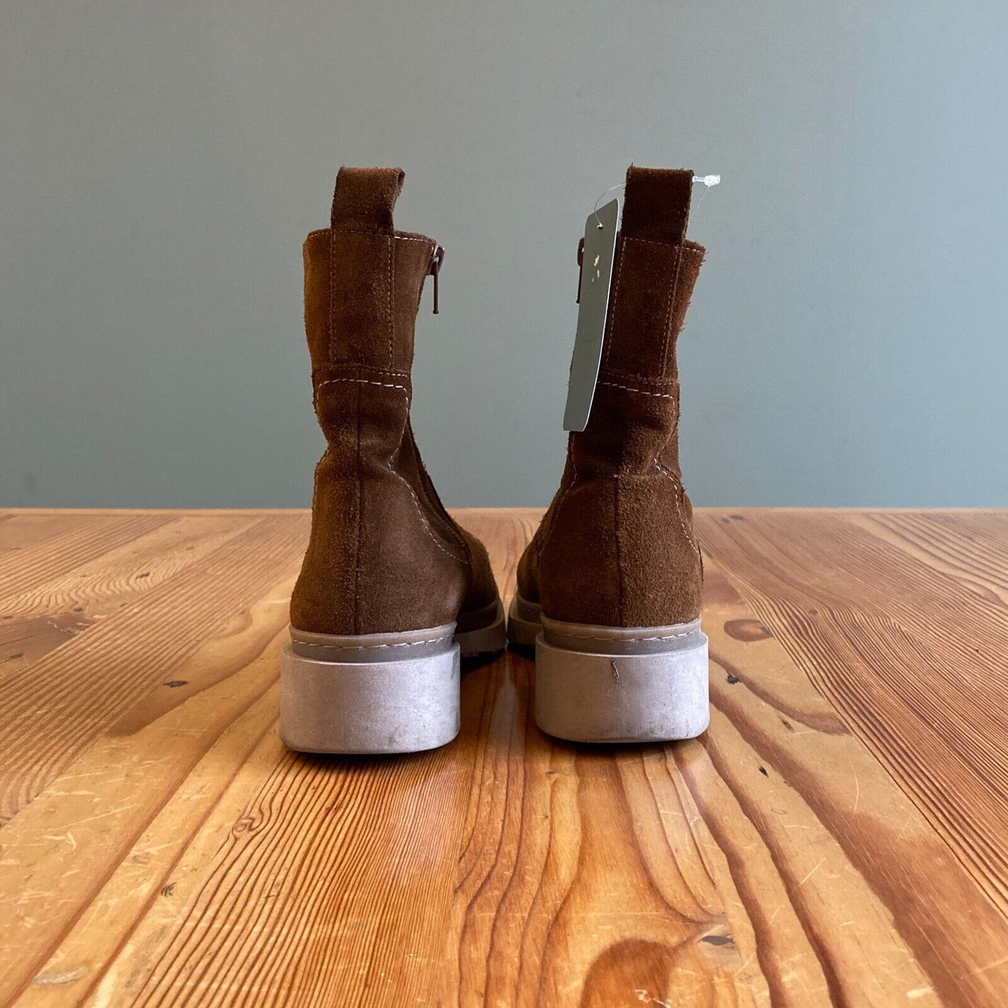 38 - Wonders Brown Suede $329 Low Heel Timeless Classic Ankle Boots 1203NO