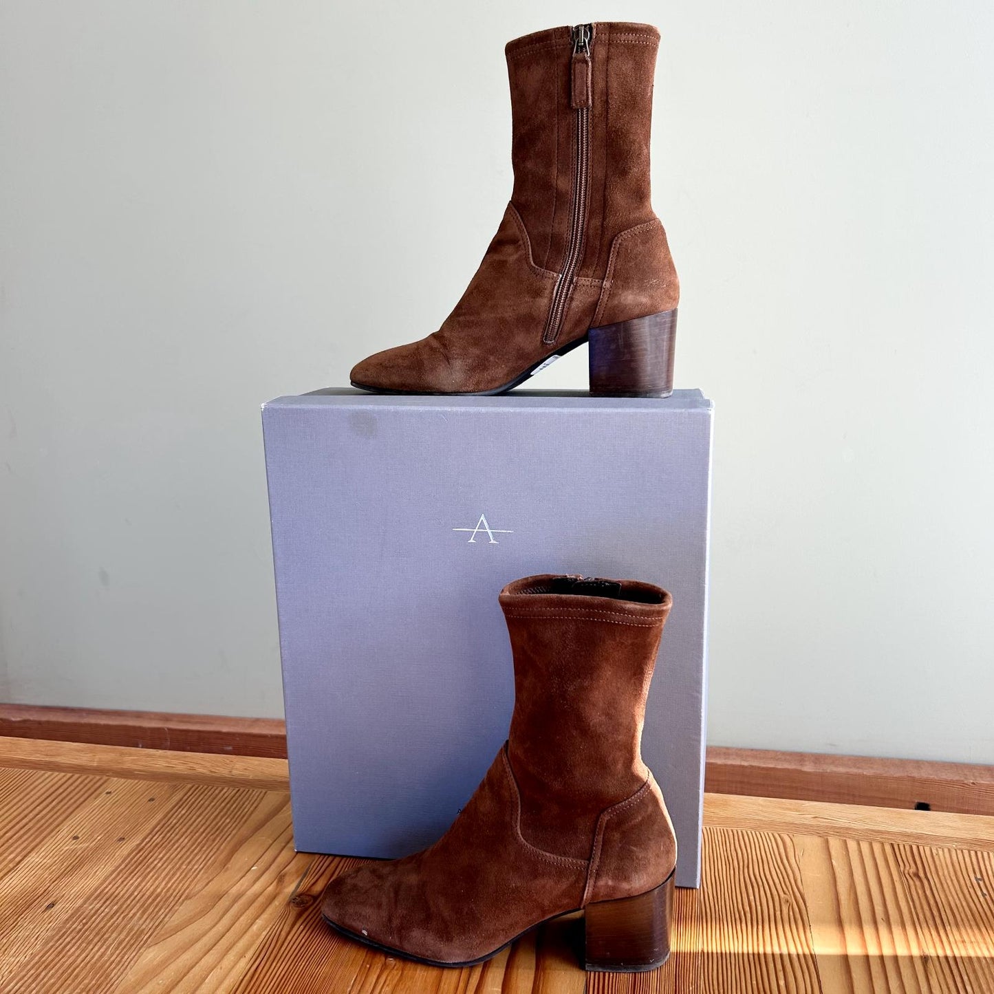 8 - Aquatalia Brown Carie Stretch Suede Stacked Heel Boots w/ Box 0510AY