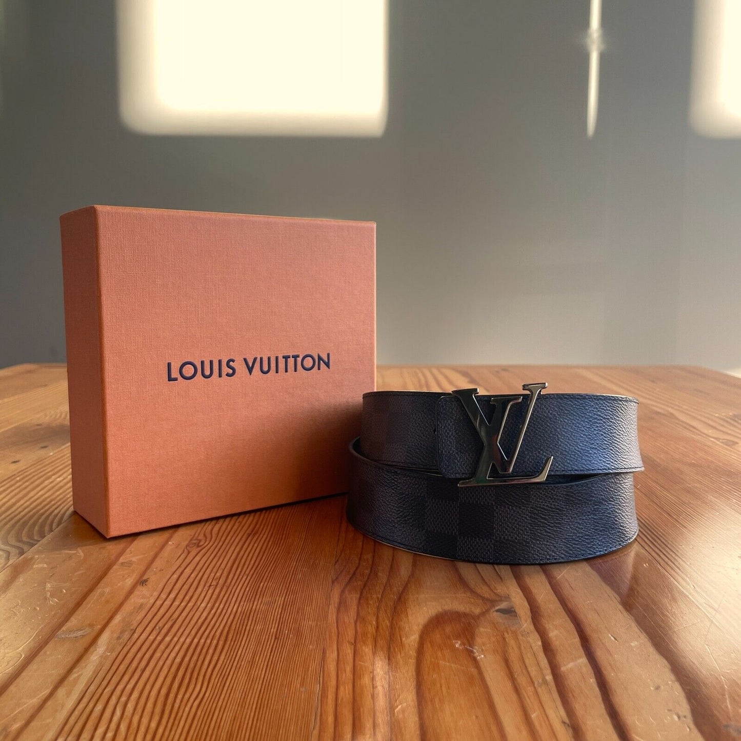 40 / 100 Louis Vuitton Damier Graphite LV Initiales Belt M0213 w/ box 0103KW