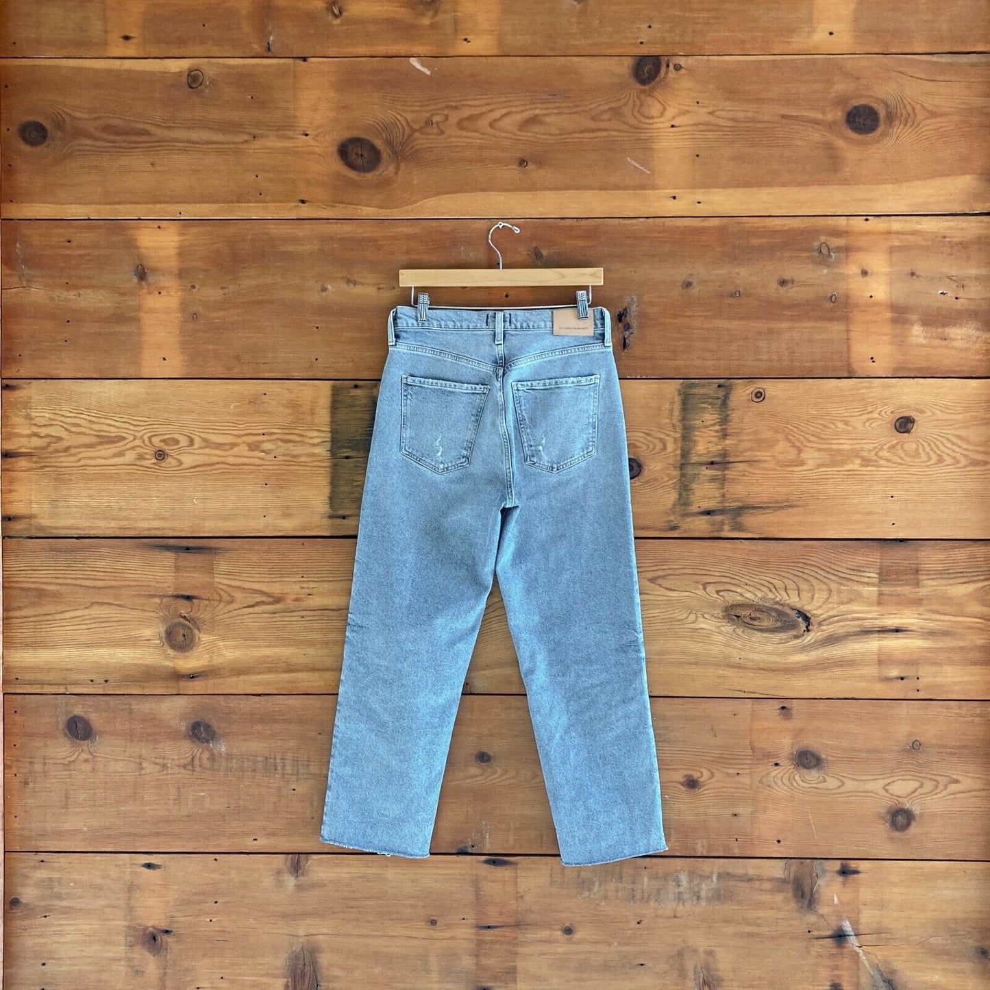 27 - Citizens of Humanity Florence Button Fly High Rise Straight Jeans 1030KR