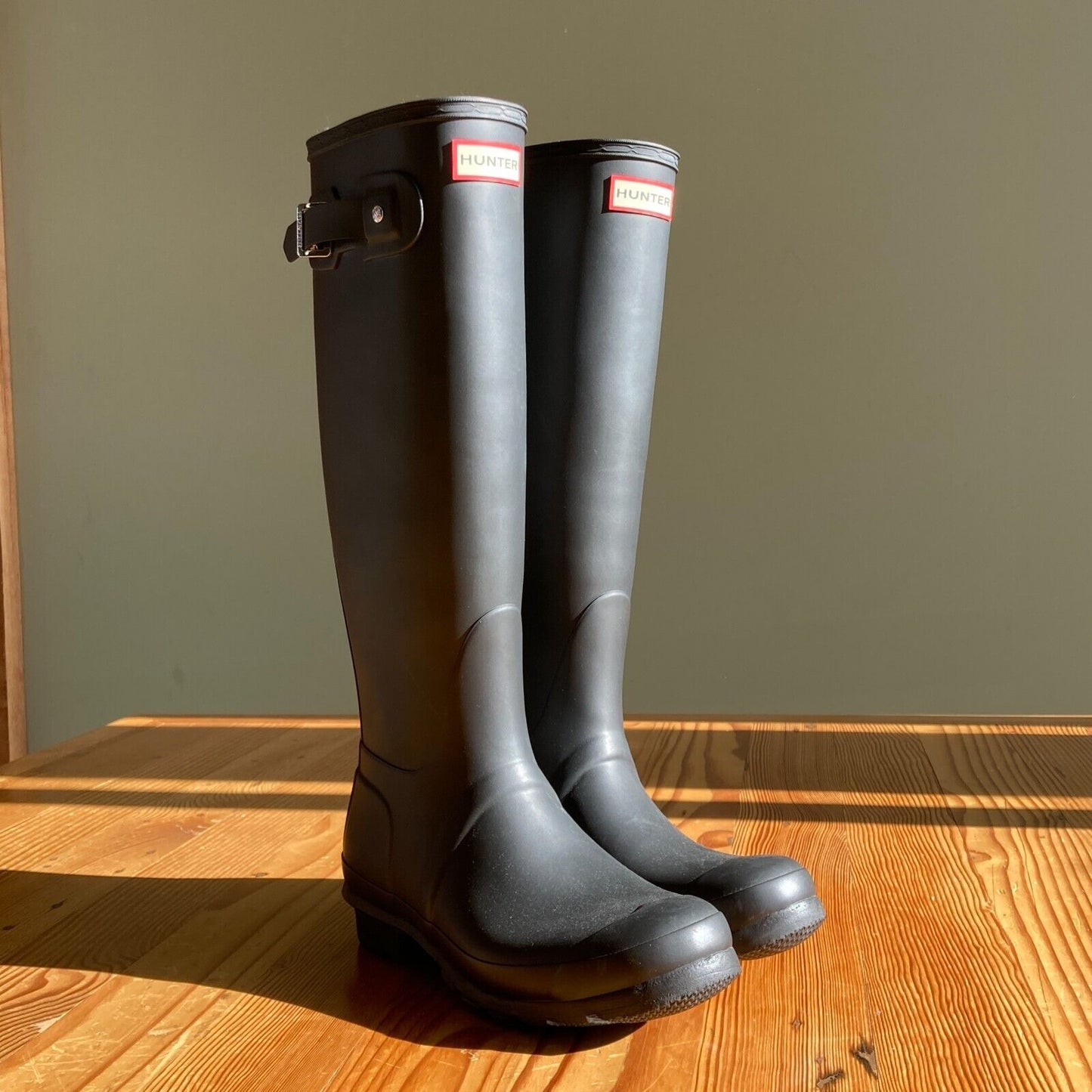 8 - Hunter Matte Black Original Tall Wellies Rubber Rain Boots 0115DH