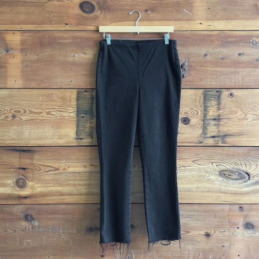 29 - Frank & Eileen Black Pull-On Stretch Fit Killian Illusion Jeans 4427SC