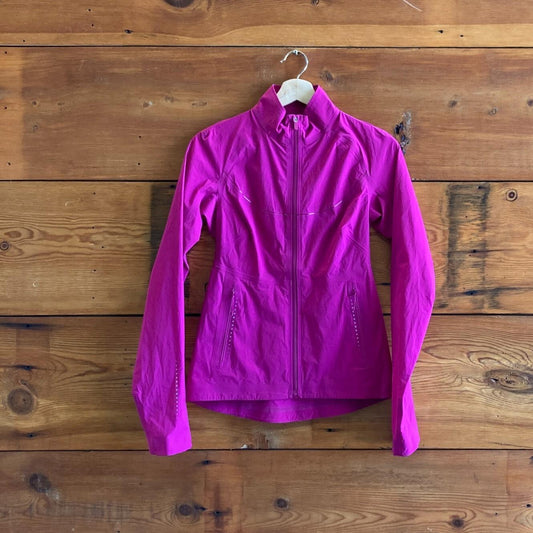 4 - Lululemon $198 Ripened Raspberry Fst & Free Light Windbreaker Jacket 0703SC