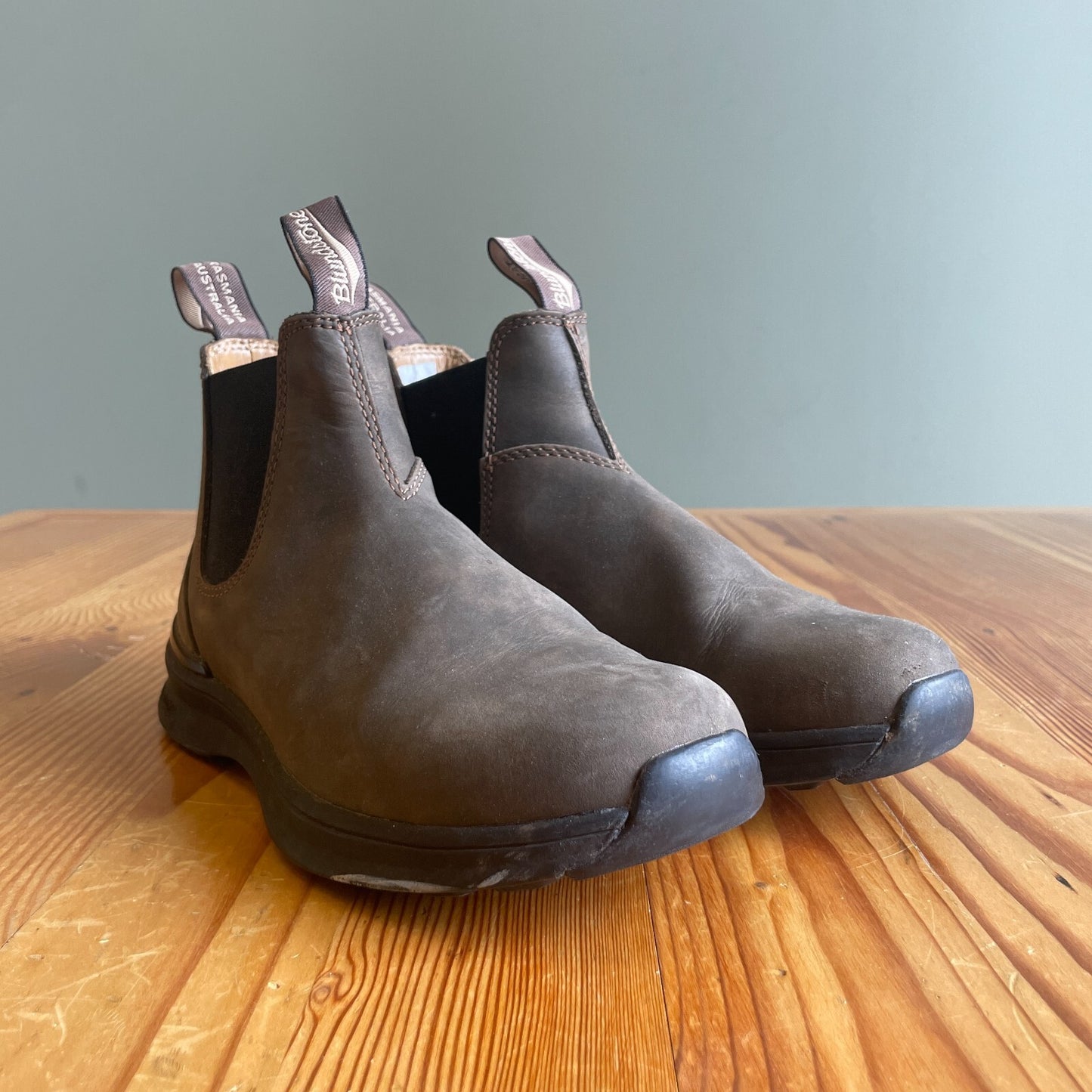 4 / 7 US WMNS - Blundstone Brown Heritage Classic Chelsea Boots 0109SS