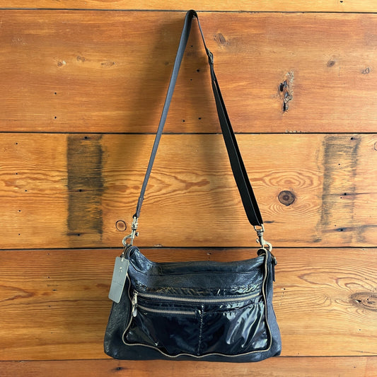 Y's by Yohji Yamamoto Black Leather Crossbody Zipper Detail Purse 0503MC
