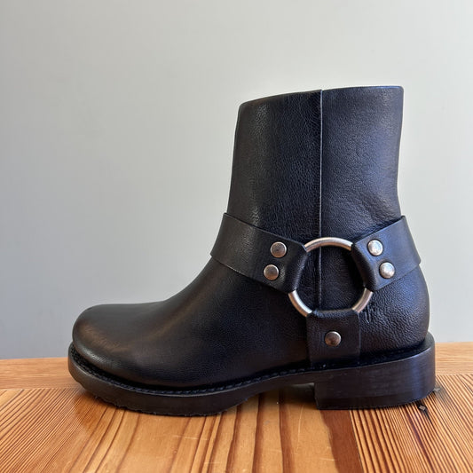 6.5 - Frye Black Veronica Harness Short Leather Boots NEW w/ Box 1026LK
