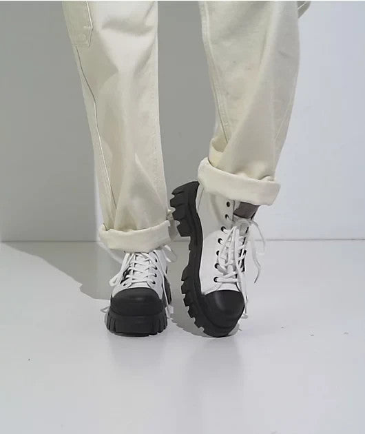 7 - Palladium White Revolt Hi Tx Canvas Platform Lug Sole Boots w/ Box 0817LS