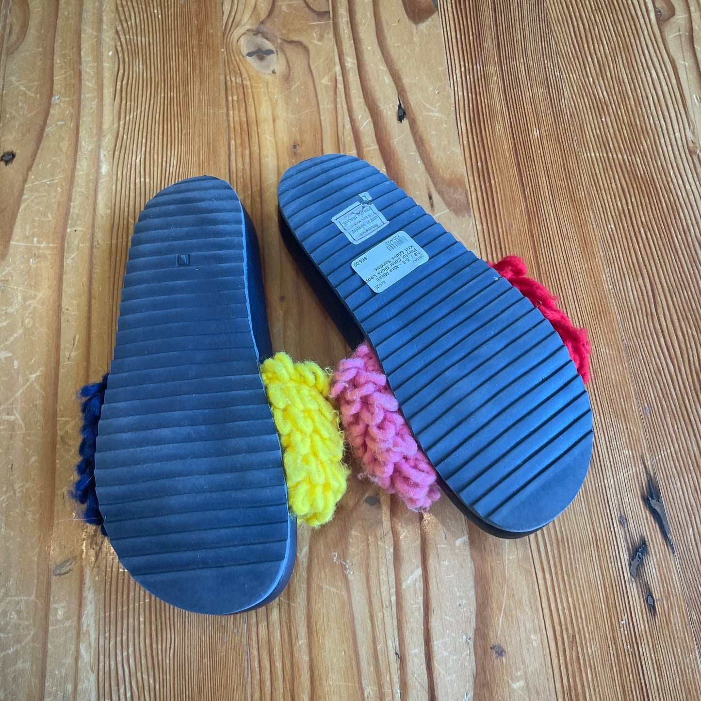 38 / .5-8 - Mira Mikati Playful Color Block Loop Knit Slides Sandals 0611AJ