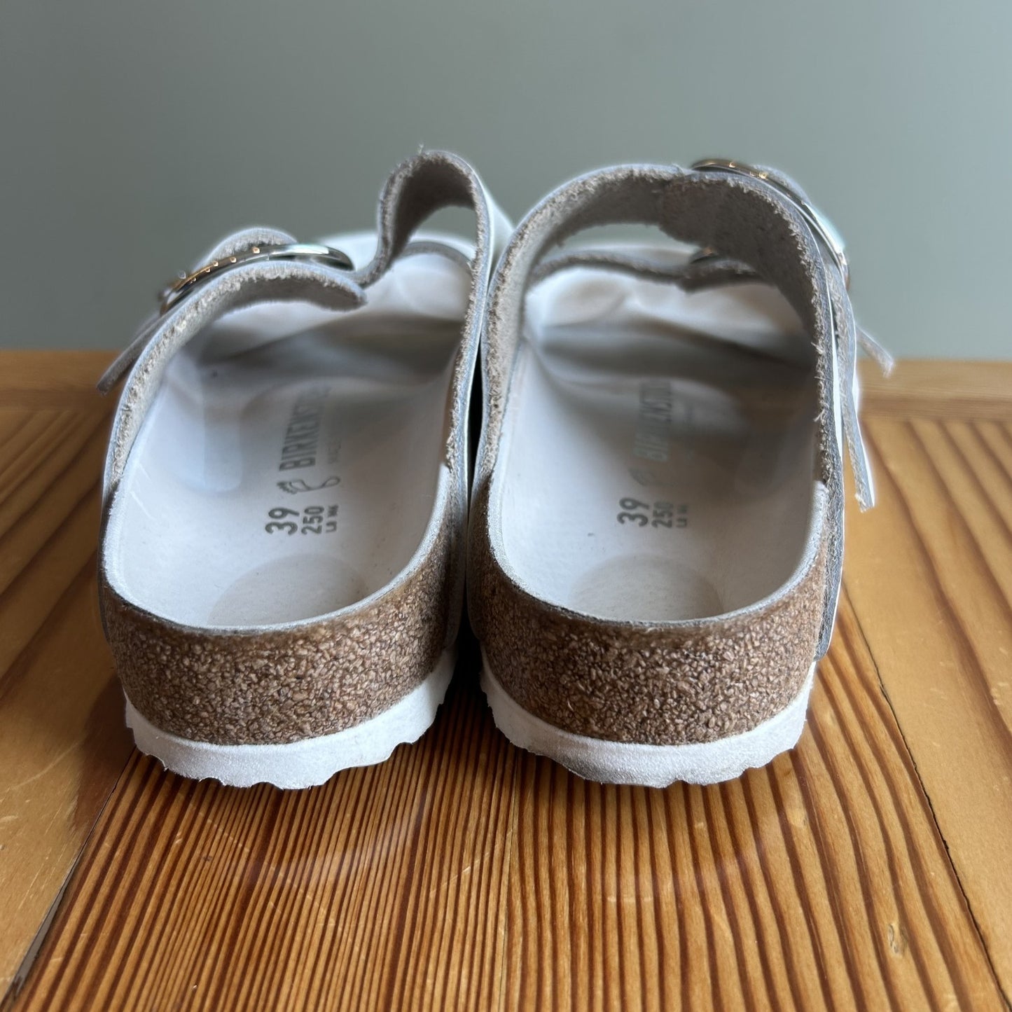 39 / 9 - Birkenstock White Leather Big Buckle Arizona Sandals Shoes 0329SW