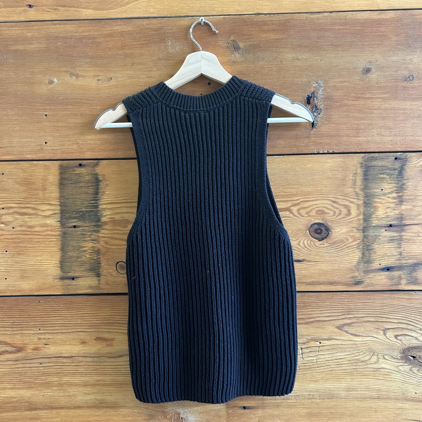 S - Closed Black Ribbed Knit NEW $260 Sweater Tank Top 0504AK