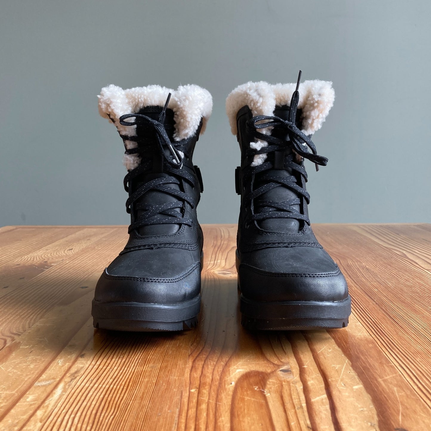 8.5 - Sorel Black Tivoli IV Parc NL4471 Lace Up Winter Boots NEW 0913ST
