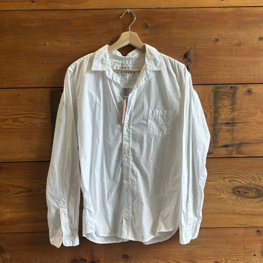 L - Frank & Eileen White Long Sleeve Button Up Barry Shirt Top 0721DK