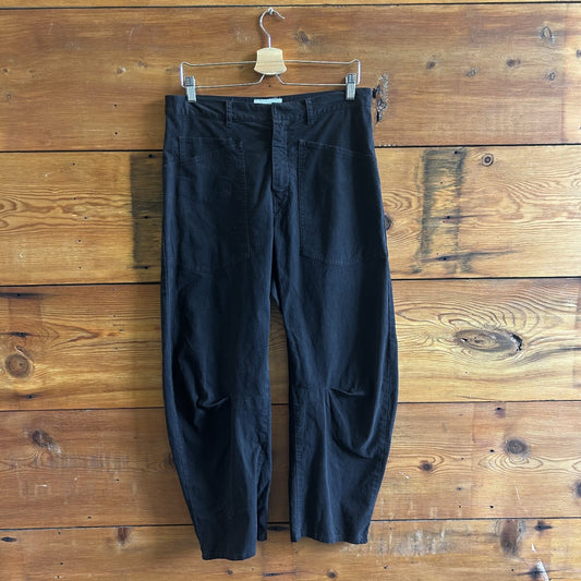 4 - Nili Lotan $390 Black Mid Rise Seam Knee Shon Barrel Leg Pants 0721DK