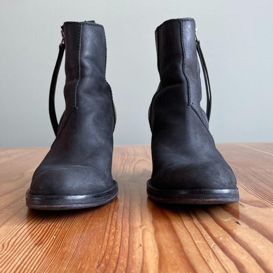 40 / 9.5 - ACNE Black Leather Pistol Side Zip Ankle Booties Womens Boots 0703TC