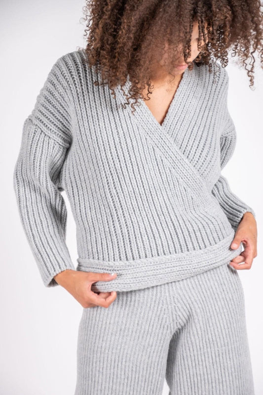 O/S - Baserange Gray Chunky Knit Ribbed Wrap Cropped Wool Sweater 0901CC