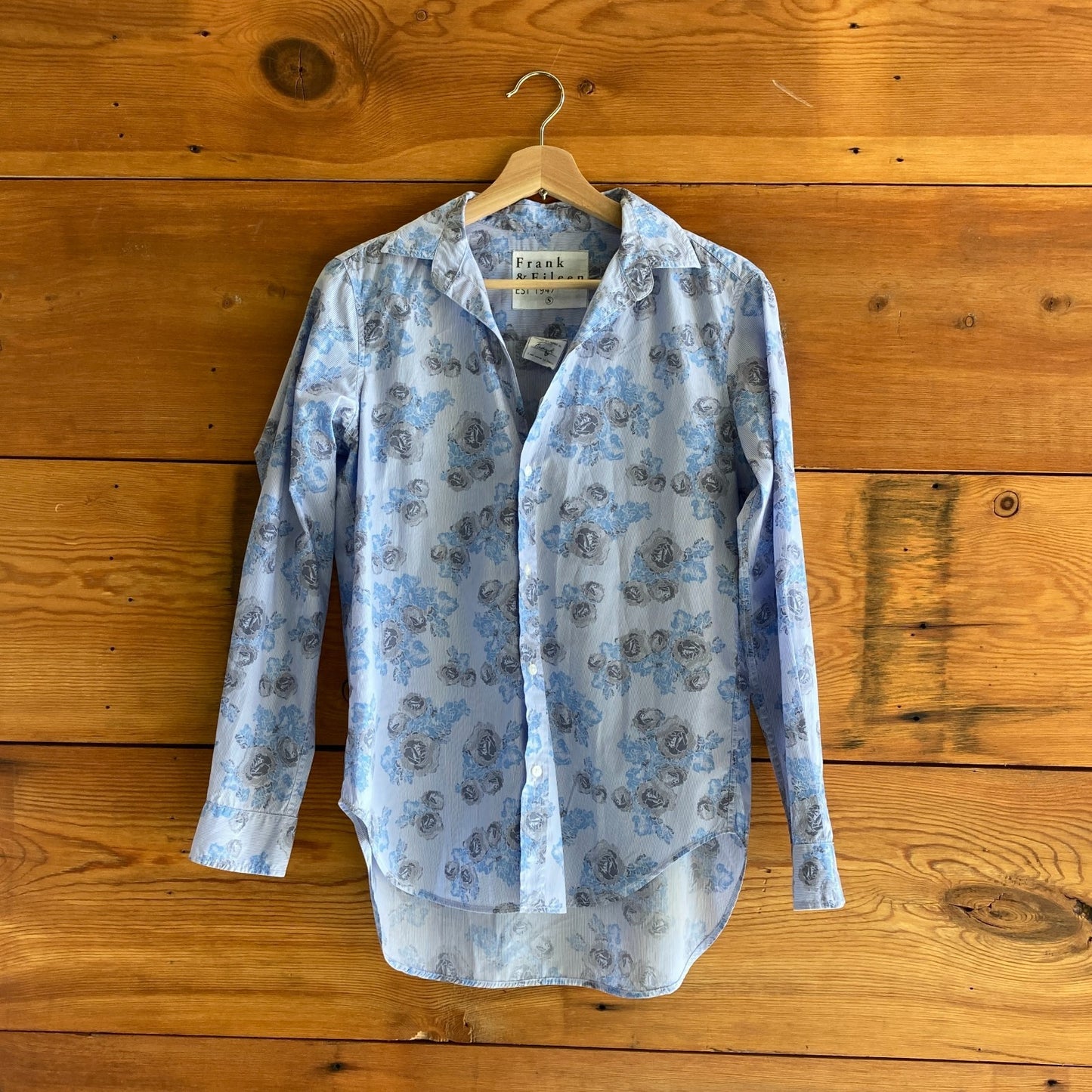 S - Frank & Eileen Blue Floral Patterned 'Frank' Button Up Shirt Top 0124KG