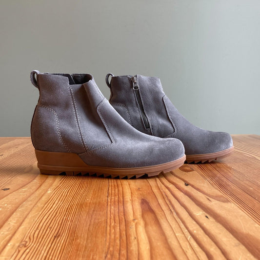 9 - Sorel Gray Suede 2.5" Wedge Zip Bootie NL3313-052 Ankle Boots 0830QL