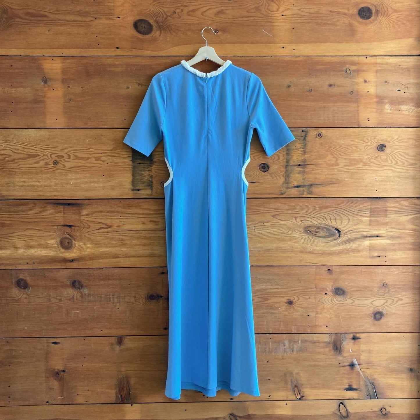 M - Tuckernuck Newport Blue Zeppelin Short Sleeve Midi Cutouts Dress 0916VB