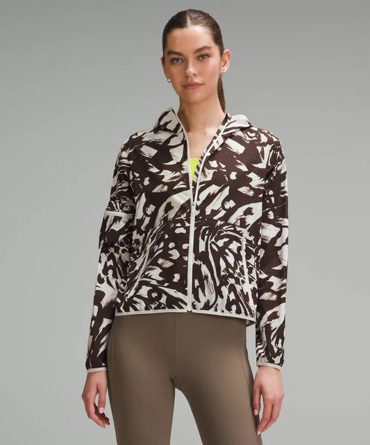 4 - Lululemon $168 Brown & White Patterned Packable Run Jacket NEW 0703SC