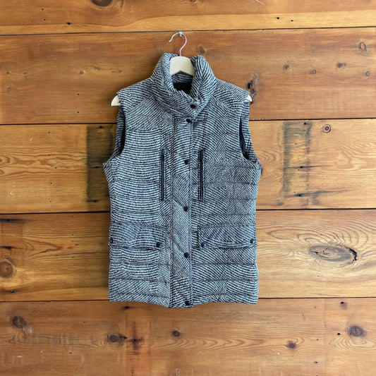 M / L - Belstaff Black & White Patterned Down Fill Zip Up Puffer Vest 0826NH