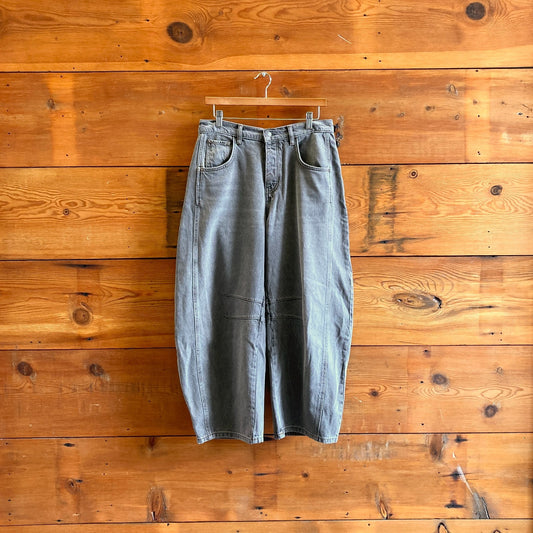 28 - We the Free by Free People Grey Good Luck Mid Rise Barrel Jeans 0720LP
