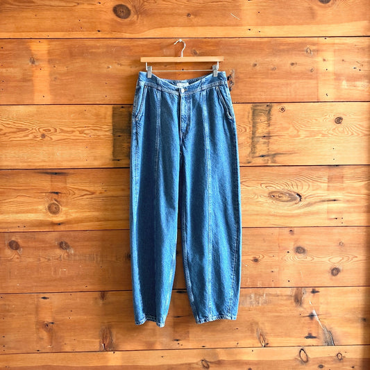 8 - & Other Stories Medium Wash Bloom Cut Barrel Leg Womens Jeans 0720LP