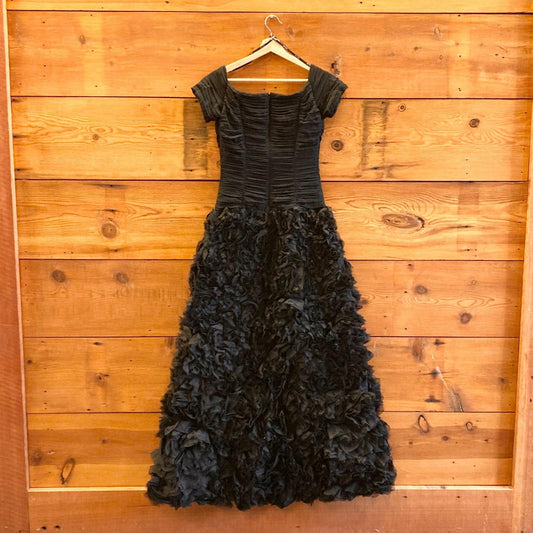 4 - Tadashi Shoji Black Ruched Cap Sleeve Evening Formal Long Dress Gown 1013ED