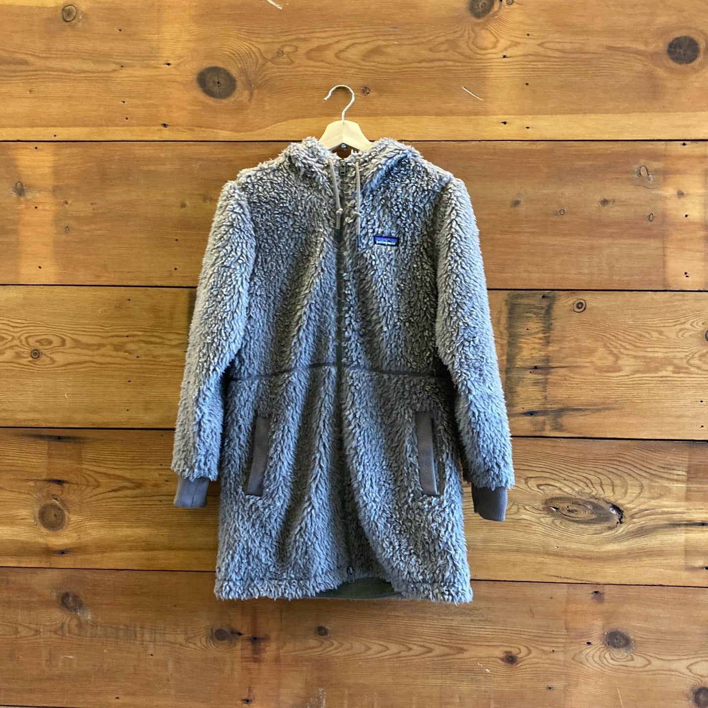 S - Patagonia Taupe Brown Dusty Mesa Parka Hooded Sherpa Jacket Coat 0606RO