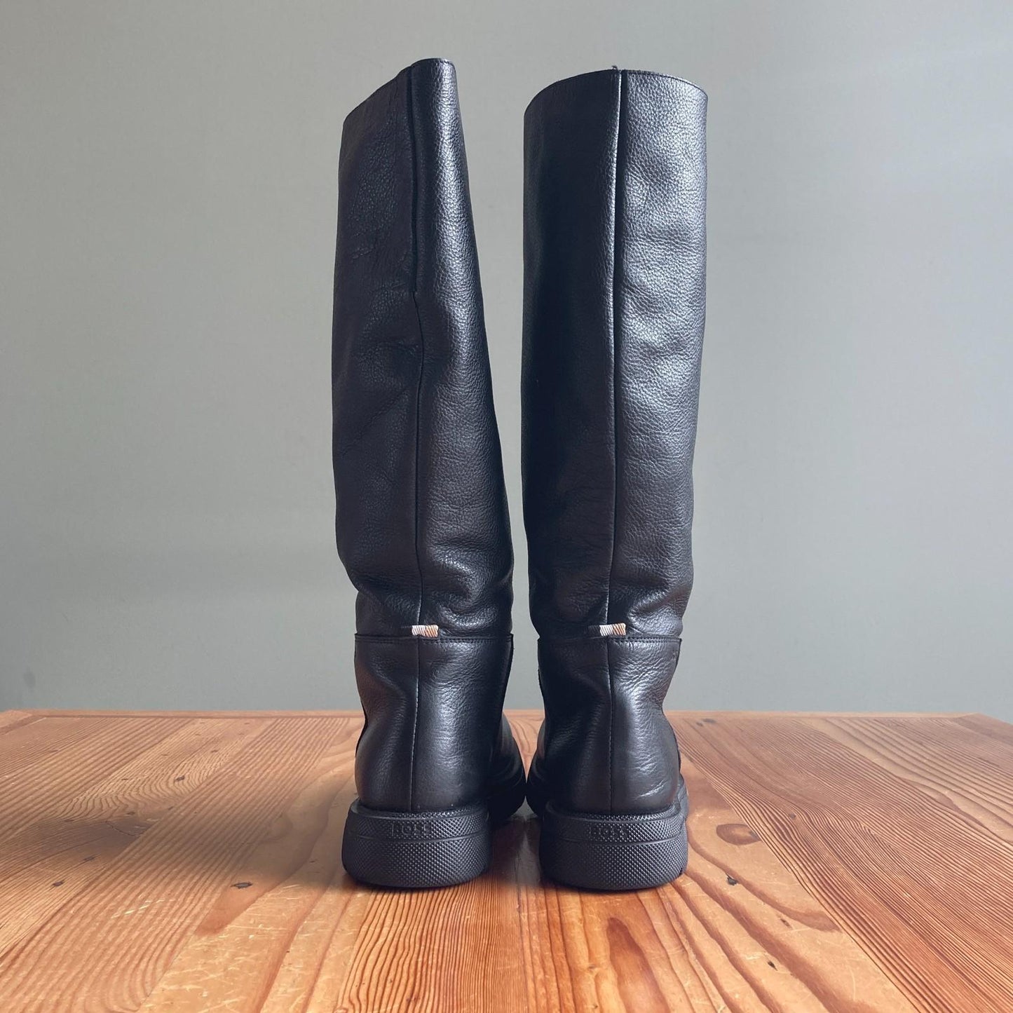 39 / 8.5-9 - BOSS Black Leather Knee High Pull-On Womens Boots 0425SV