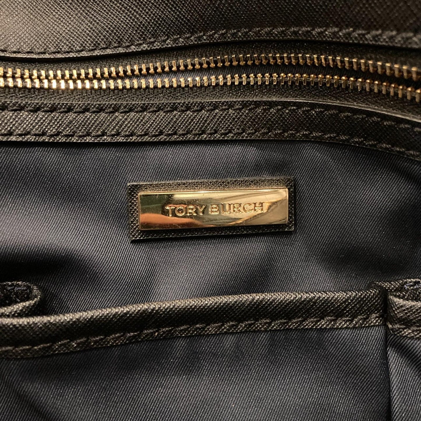 Tory Burch $398 Black Saffiano Leather Large Robinson Tote Bag Purse 0930AB