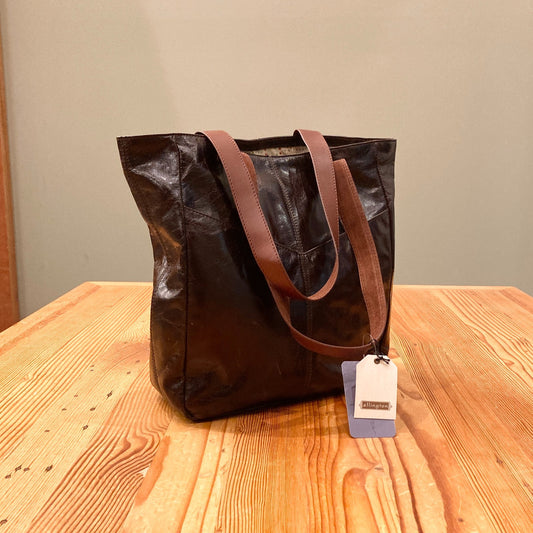 Ellington Brown Leather NEW Retired Stella Tote Travel Bag Purse 1110CH