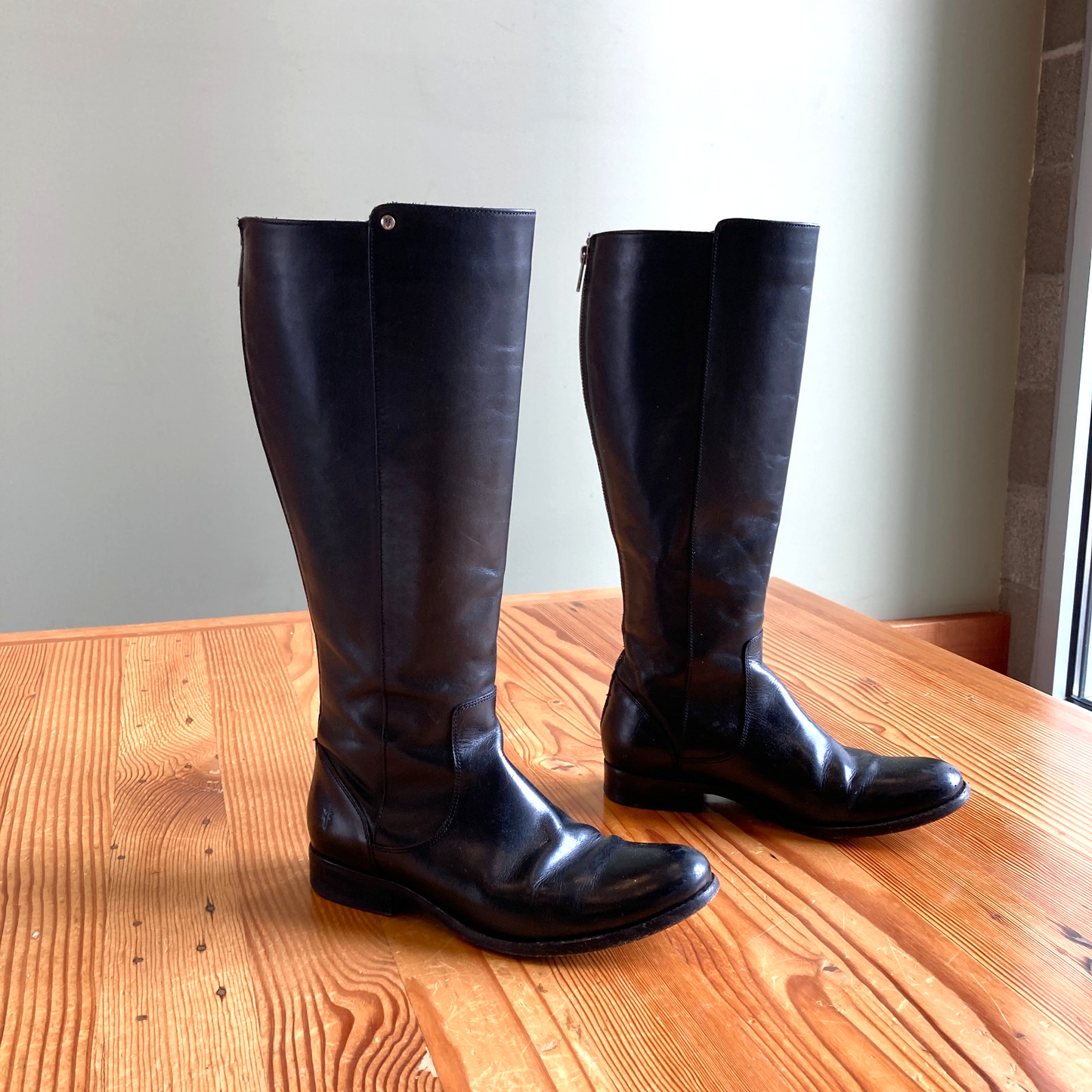 7 - Frye Black Melissa Stud Back Zip Leather Knee High Riding Boots 1119CB