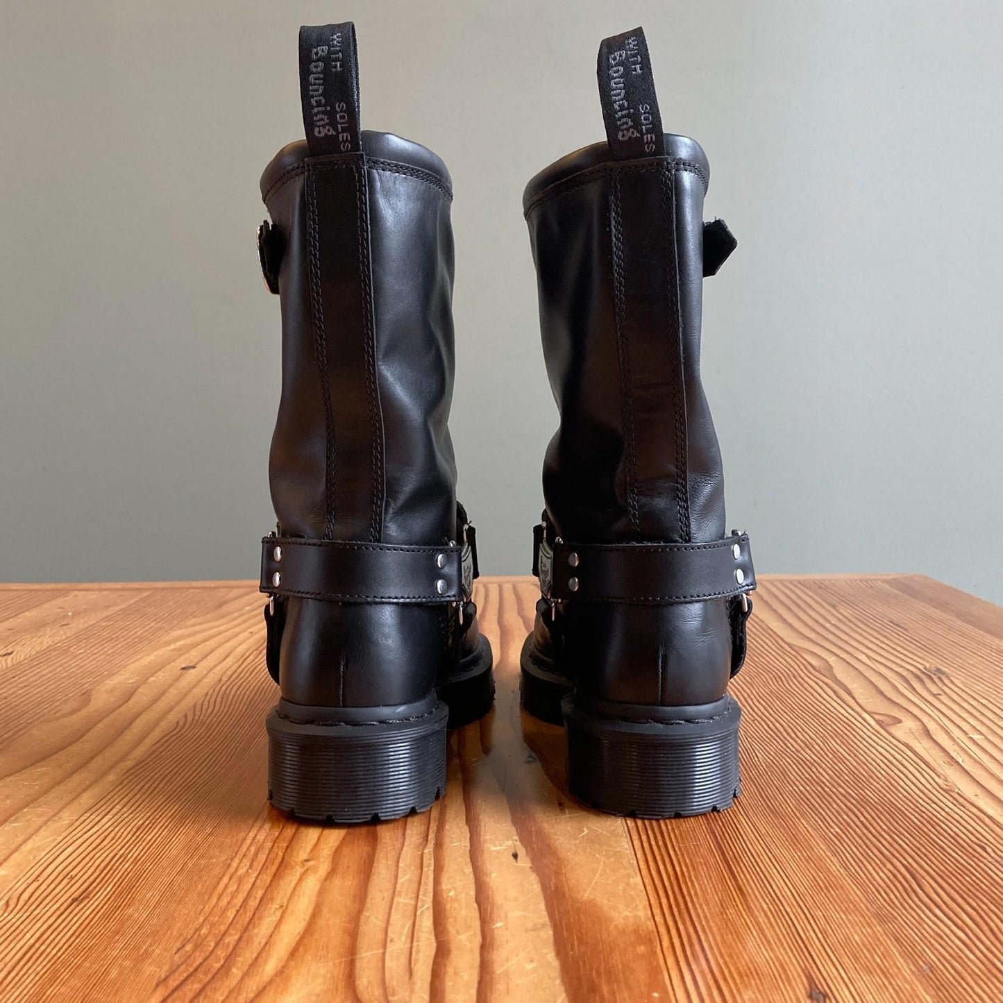 9 - Dr Martens Black Leather Anistone Hi Wanama Biker Boots NEW w/ Box 0425SV