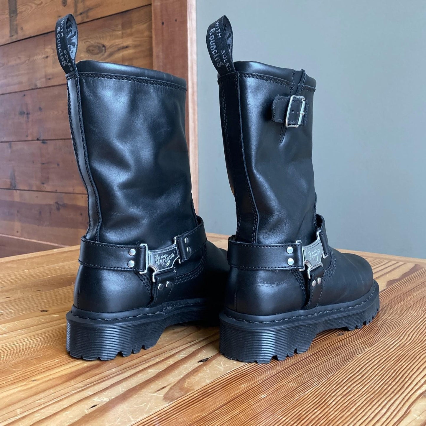 9 - Dr Martens Black Leather Anistone Hi Wanama Biker Boots NEW w/ Box 0425SV