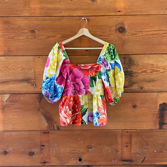 L - Farm Rio Rainbow Chita Floral Puff Sleeve Peplum NEW $145 Shirt Top 1203TR