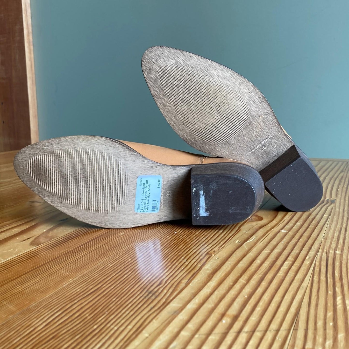 36 / 5.5-6 - Overland Caramel Leather V-cut sides Cassidy Ankle Boots 1209BM