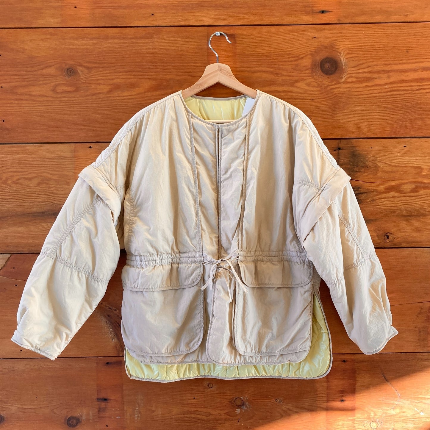 S - Lululemon $298 Khaki Insulated Convertible Sleeve Snap Button Coat 0920PW